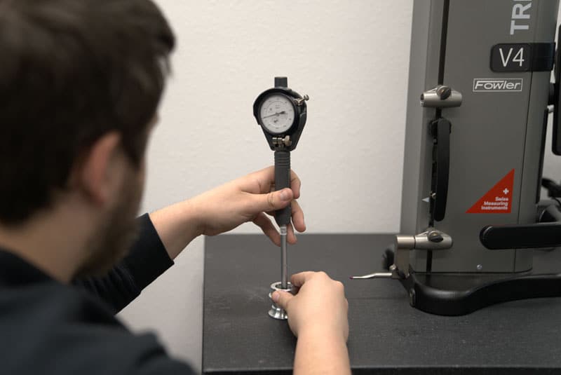 MITUTOYO-BORE-GAUGE-AND-FOWLER-HEIGHT-GAUGE